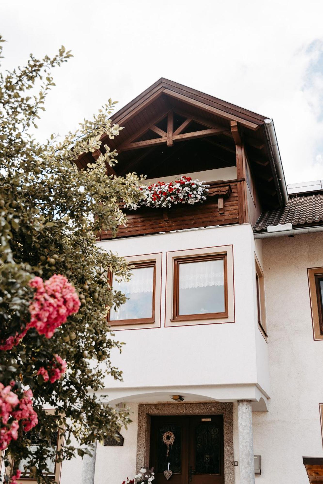 Ferienwohnungen Seifterhof Sankt Andra im Lungau Exterior photo